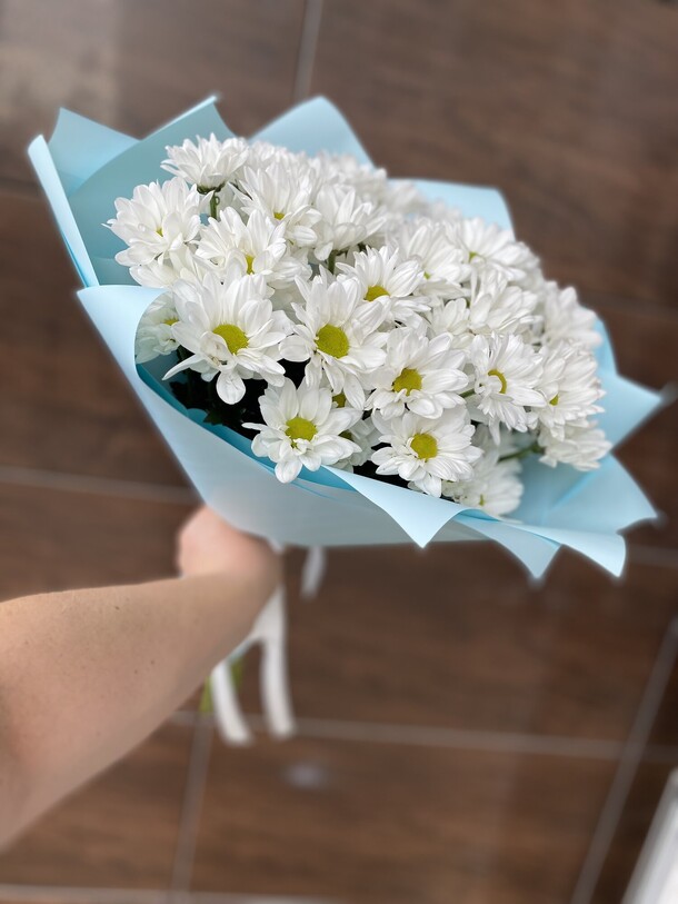 Облако ромашек, артикул F1307567 - 4600 рублей, доставка по городу. Flawery - доставка цветов