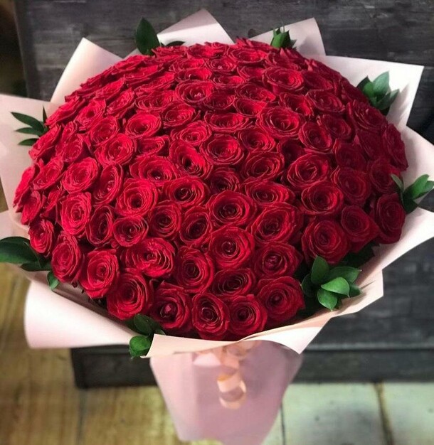 Алые паруса, артикул F1090659 - 33058 рублей, доставка по городу. Flawery - доставка цветов