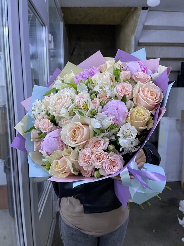 Пиономания, артикул F1121931 - 18783 рублей, доставка по городу. Flawery - доставка цветов