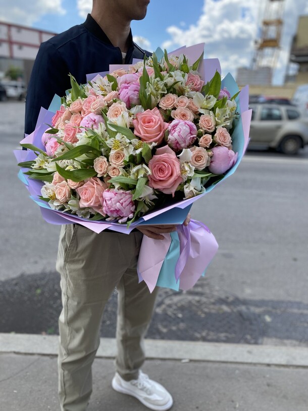 Эксклюзив, артикул F1122353 - 24000 рублей, доставка по городу. Flawery - доставка цветов