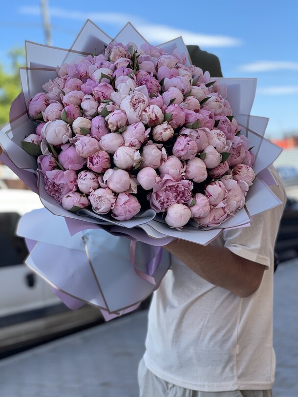 Пион, артикул F1125091 - 97671 рублей, доставка по городу. Flawery - доставка цветов