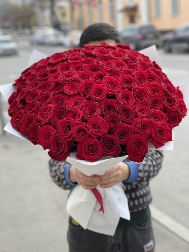 101 бордовая роза, артикул F1140264 - 33809 рублей, доставка по городу. Flawery - доставка цветов