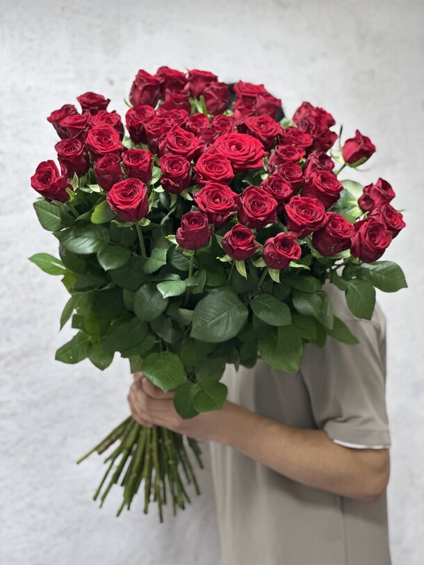 Бордовая роза, артикул F1303276 - 17000 рублей, доставка по городу. Flawery - доставка цветов