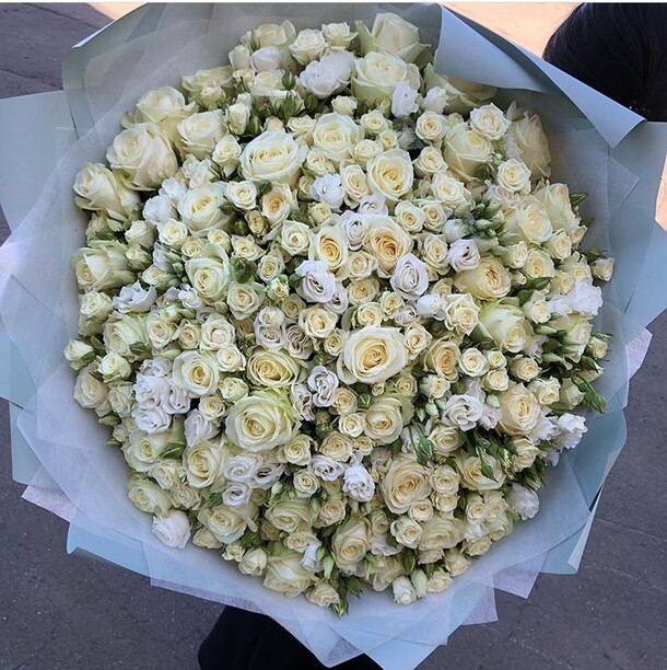 Мэрилин монро, артикул F33028 - 28925 рублей, доставка по городу. Flawery - доставка цветов