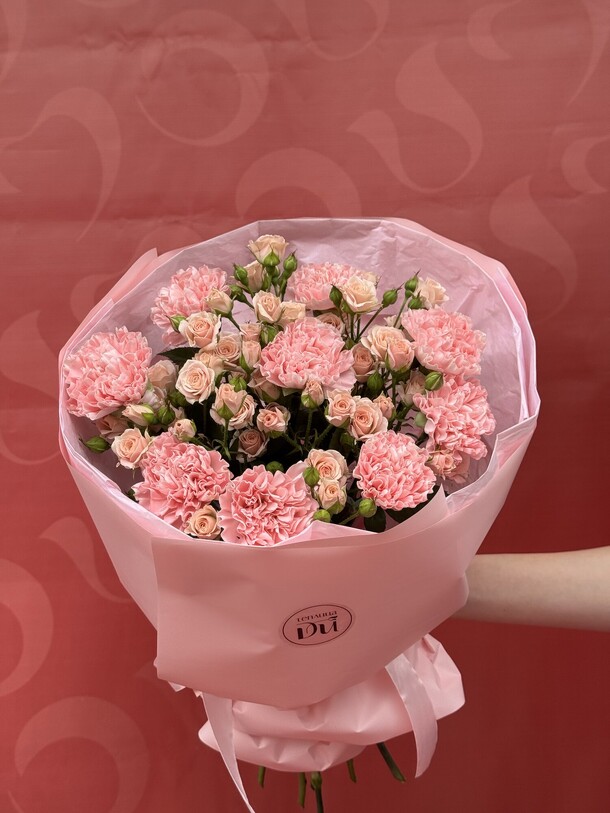 Букет "гармония", артикул F1494570 - 7000 рублей, доставка по городу. Flawery - доставка цветов