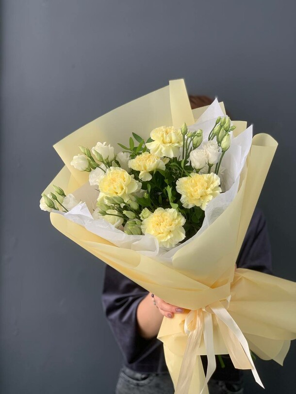 Солнечная история, артикул F1239803 - 4500 рублей, доставка по городу. Flawery - доставка цветов