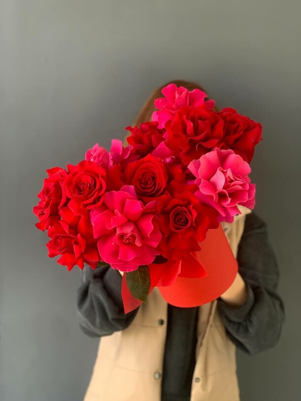 Страсть, артикул F1271983 - 6100 рублей, доставка по городу. Flawery - доставка цветов