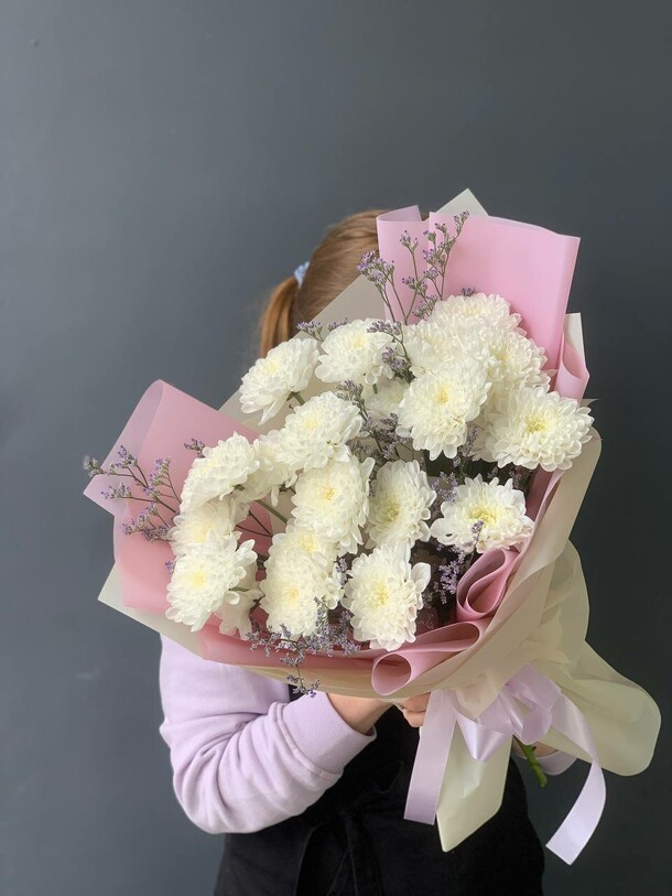 Букет для нее, артикул F1302601 - 3950 рублей, доставка по городу. Flawery - доставка цветов