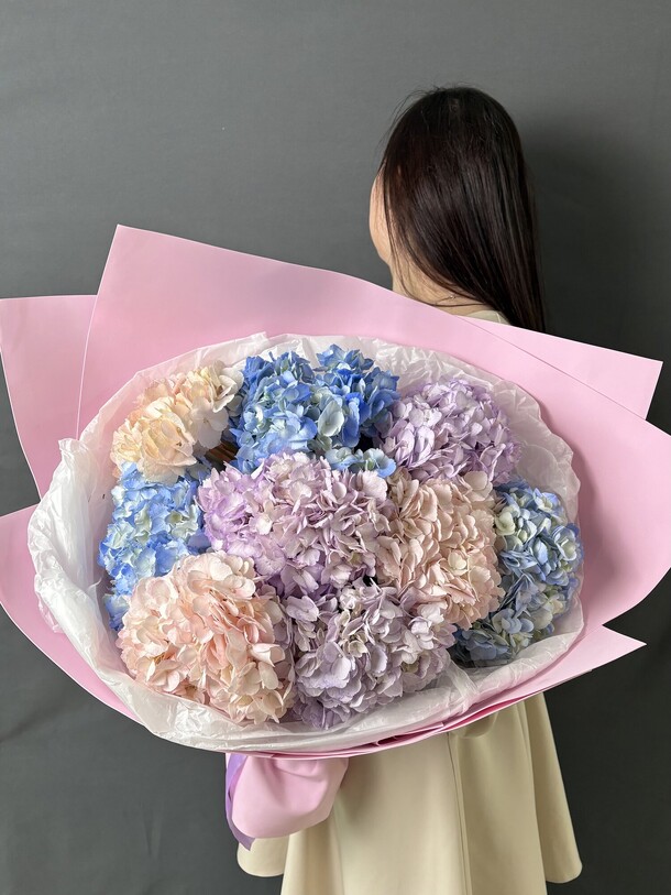 Авторский букет «зефирное облако», артикул F1492793 - 6500 рублей, доставка по городу. Flawery - доставка цветов