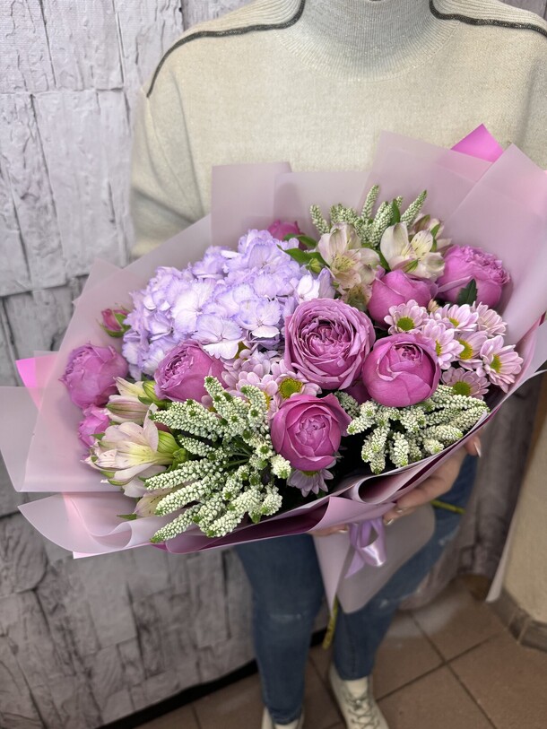 Ягодное настроение, артикул F1261876 - 5330 рублей, доставка по городу. Flawery - доставка цветов