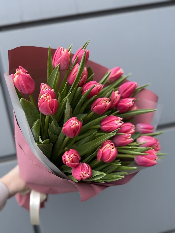 Тюльпаны пионовидные, артикул F1379900 - 7640 рублей, доставка по городу. Flawery - доставка цветов