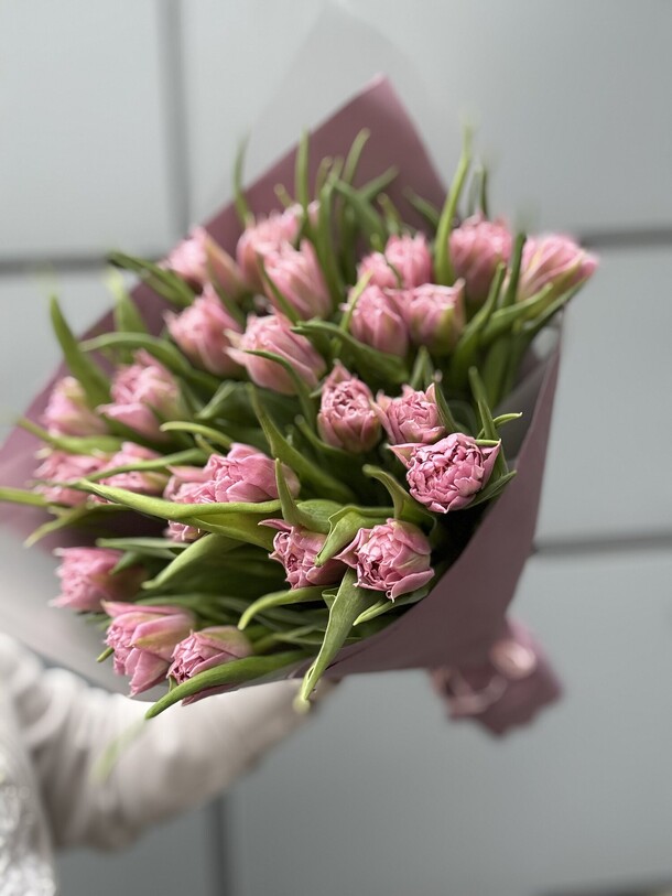 Пионовидные тюльпаны, артикул F1379905 - 6890 рублей, доставка по городу. Flawery - доставка цветов