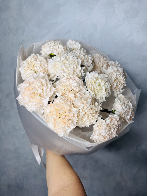 Букет из кружевных диантусов, артикул F1433353 - 3990 рублей, доставка по городу. Flawery - доставка цветов