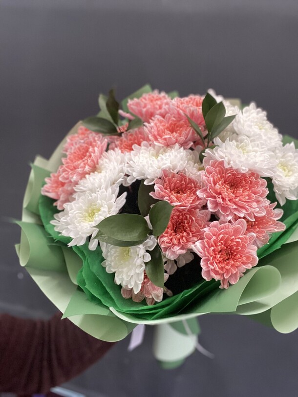 Букет #2, артикул F1266559 - 3900 рублей, доставка по городу. Flawery - доставка цветов