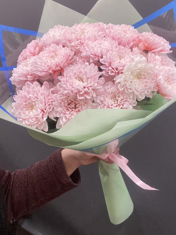 Букет хризантем #19, артикул F1266656 - 3500 рублей, доставка по городу. Flawery - доставка цветов