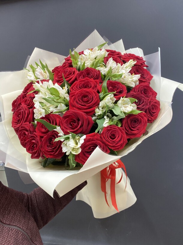 Букет страсть#22, артикул F1266663 - 22500 рублей, доставка по городу. Flawery - доставка цветов