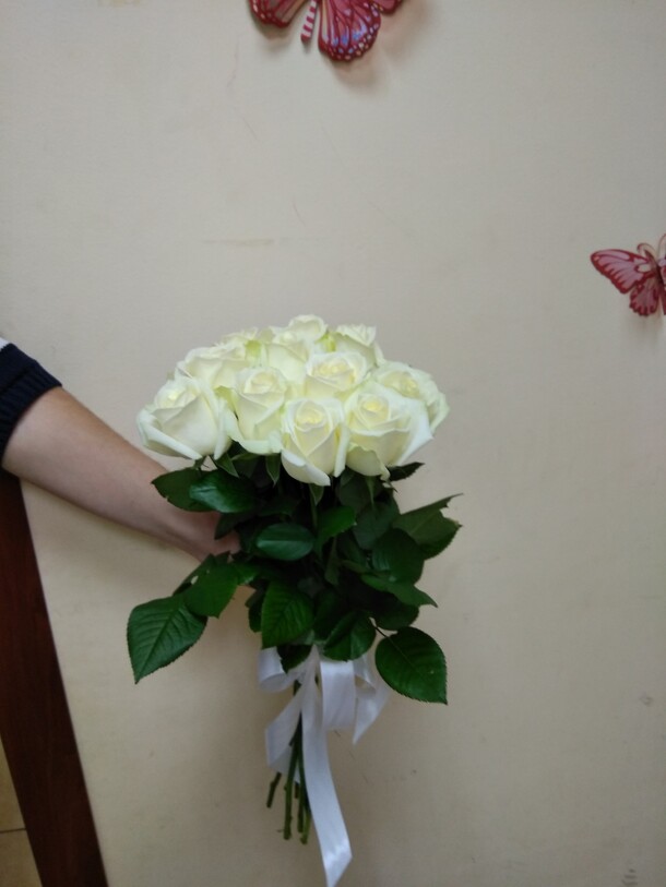 11 роз, артикул F11286 - 5291 рублей, доставка по городу. Flawery - доставка цветов