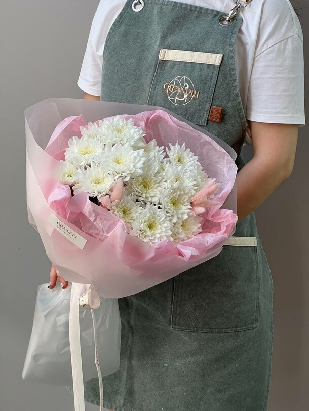 Нежная хризантема, артикул F1321416 - 2365 рублей, доставка по городу. Flawery - доставка цветов