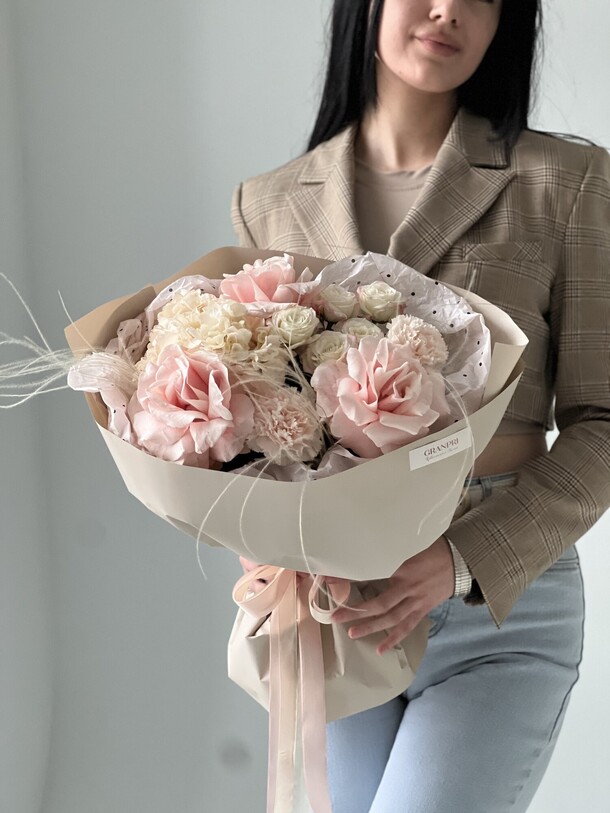 Букет «самой нежной», размер m, артикул F1488555 - 4900 рублей, доставка по городу. Flawery - доставка цветов