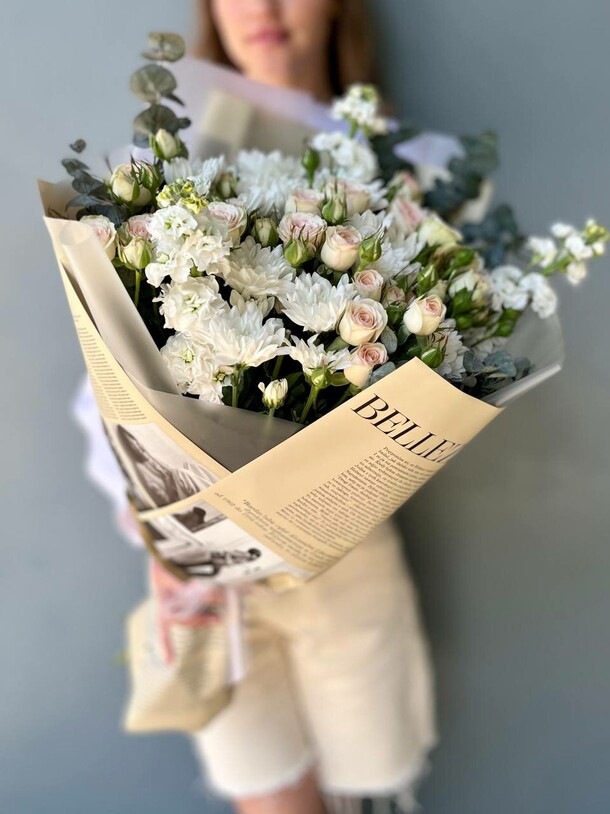 Букет сборный, артикул F1481426 - 7341 рублей, доставка по городу. Flawery - доставка цветов