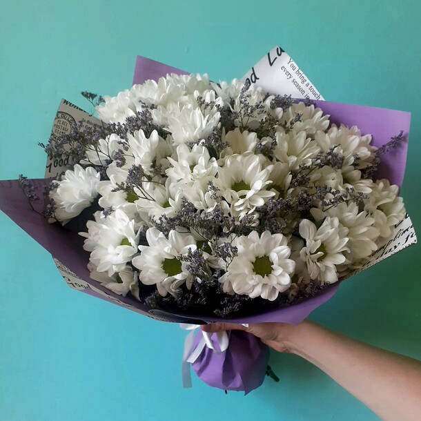 Букет хризантема и лимониум, артикул F1132215 - 4500 рублей, доставка по городу. Flawery - доставка цветов