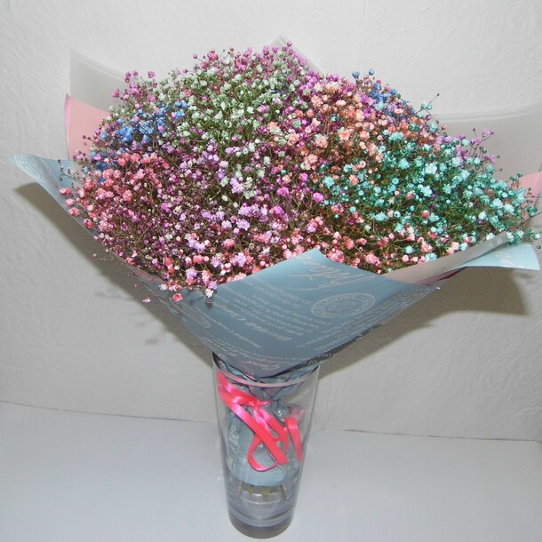 Букет гипсофил радужный, артикул F1141965 - 4500 рублей, доставка по городу. Flawery - доставка цветов