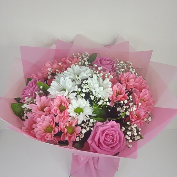 Букет из розы и хризантемы №33, артикул F1228784 - 3600 рублей, доставка по городу. Flawery - доставка цветов