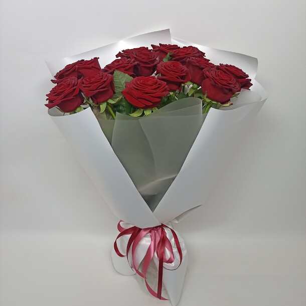 Букет роз "венский бал", артикул F1398503 - 5700 рублей, доставка по городу. Flawery - доставка цветов