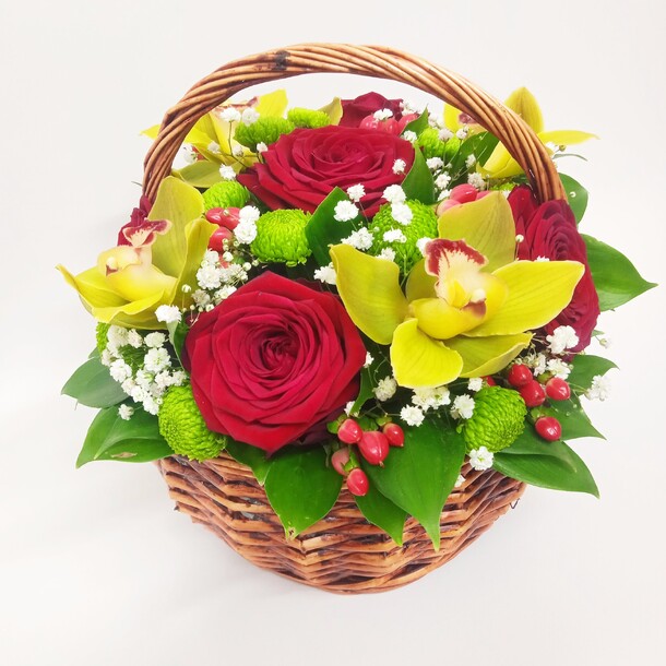 Корзина с розой и орхидеей, артикул F1430092 - 5100 рублей, доставка по городу. Flawery - доставка цветов