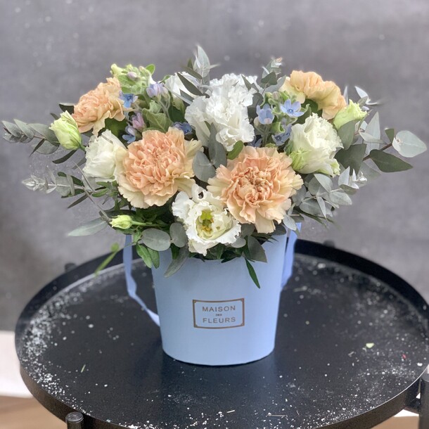 Тайное желание, артикул F103447 - 4360 рублей, доставка по городу. Flawery - доставка цветов