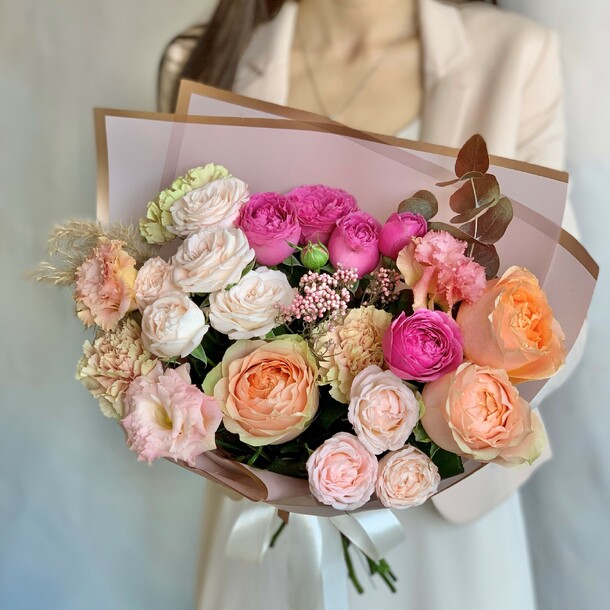 Роскошь сада, артикул F1196092 - 6450 рублей, доставка по городу. Flawery - доставка цветов