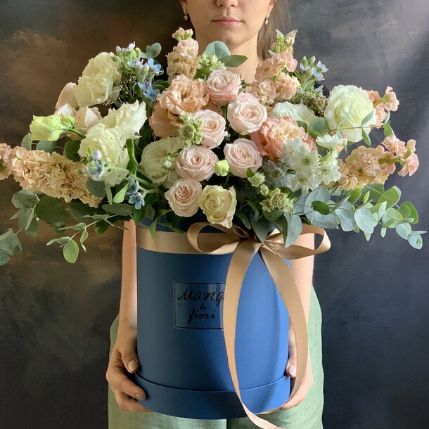 Волшебные истории, артикул F88654 - 13850 рублей, доставка по городу. Flawery - доставка цветов