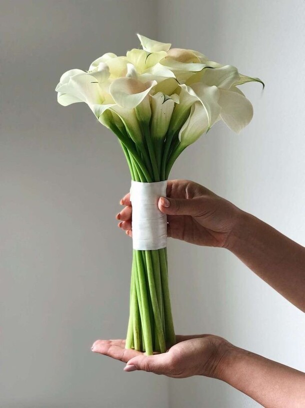 Каллы, артикул F1202816 - 15390 рублей, доставка по городу. Flawery - доставка цветов