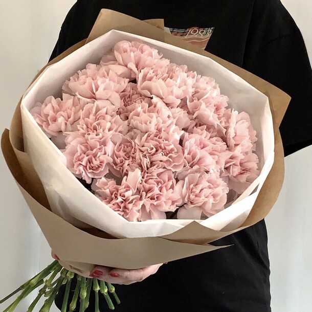 Стильные диантусы 🌸, артикул F1364987 - 3990 рублей, доставка по городу. Flawery - доставка цветов