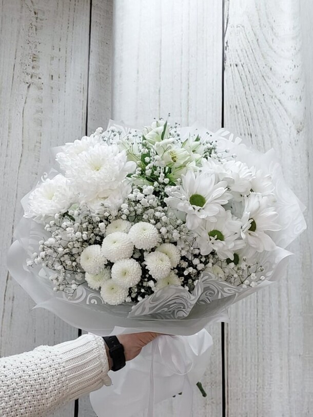 Белоснежное облачко, артикул F1114692 - 2680 рублей, доставка по городу. Flawery - доставка цветов