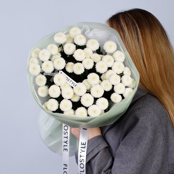 Монобукет из хризантемы newton, артикул F1523059 - 6830 рублей, доставка по городу. Flawery - доставка цветов