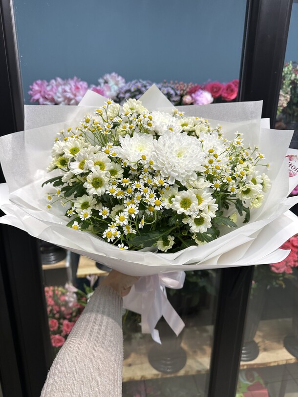 Букетик нежности💕, артикул F1367024 - 2964 рублей, доставка по городу. Flawery - доставка цветов