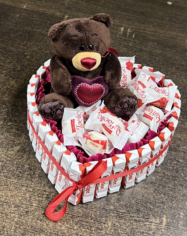 Сладкий торт, артикул F1309248 - 2911 рублей, доставка по городу. Flawery - доставка цветов