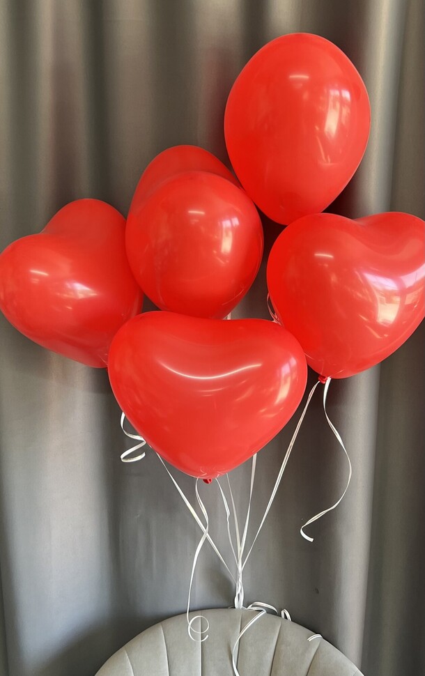 Связка 5 шаров, артикул F1311747 - 1000 рублей, доставка по городу. Flawery - доставка цветов