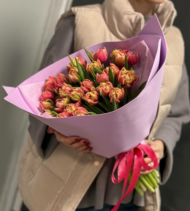 Пионовидные тюльпаны, артикул F1385980 - 5091 рублей, доставка по городу. Flawery - доставка цветов