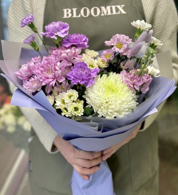 Мохнатый шмель, артикул F1264853 - 4230 рублей, доставка по городу. Flawery - доставка цветов