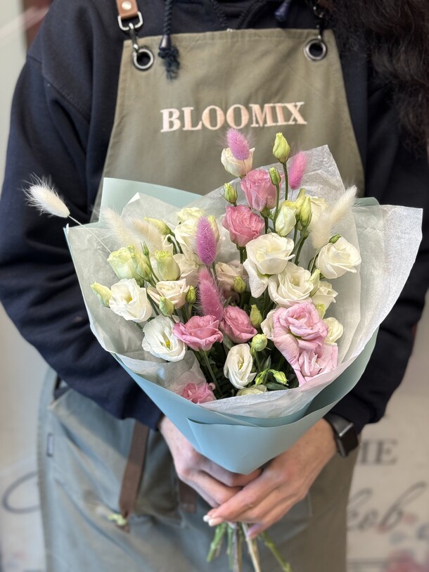 Эустома, артикул F1264893 - 4000 рублей, доставка по городу. Flawery - доставка цветов