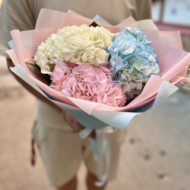 Гортензия, артикул F1225218 - 3650 рублей, доставка по городу. Flawery - доставка цветов