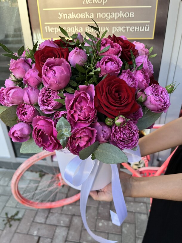 Коробка страсть, артикул F1217166 - 5900 рублей, доставка по городу. Flawery - доставка цветов