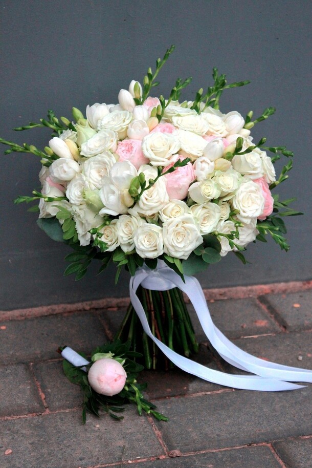 Букет невесты, артикул F1320837 - 7500 рублей, доставка по городу. Flawery - доставка цветов