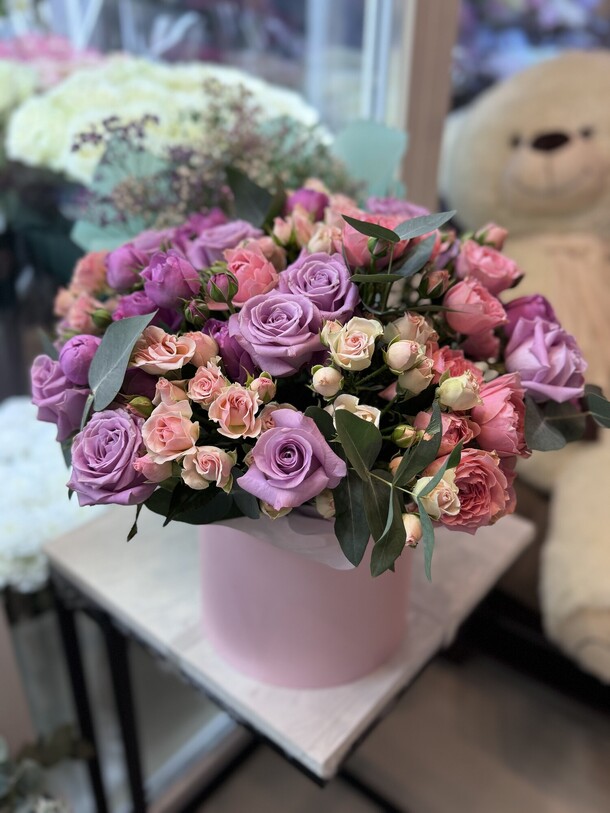 Лавандовое поле в коробке, артикул F1340409 - 9500 рублей, доставка по городу. Flawery - доставка цветов