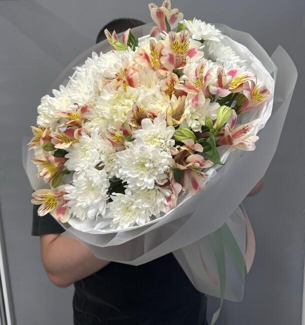 Весенняя сказка, артикул F1411749 - 5150 рублей, доставка по городу. Flawery - доставка цветов