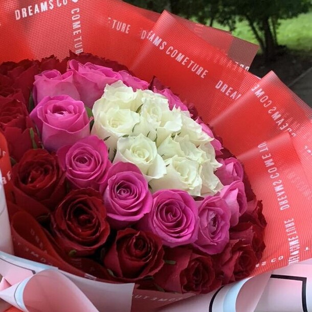 Букет из 39 роз, артикул F1134940 - 8291 рублей, доставка по городу. Flawery - доставка цветов