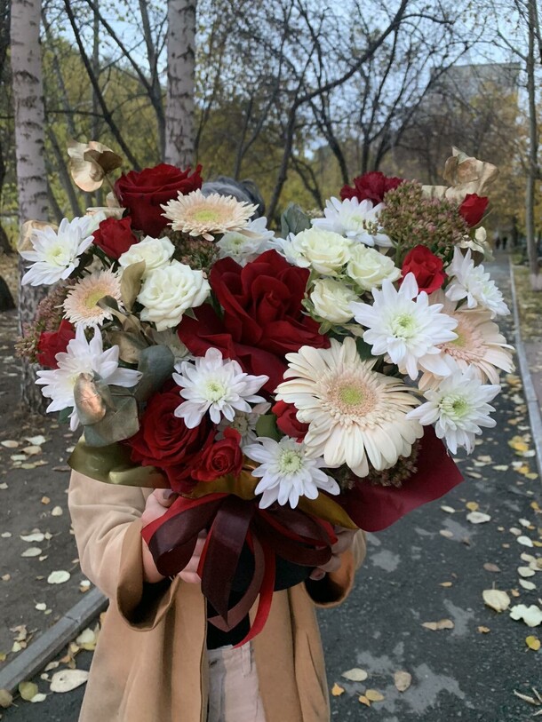 Композиция осенняя, артикул F1146975 - 8150 рублей, доставка по городу. Flawery - доставка цветов