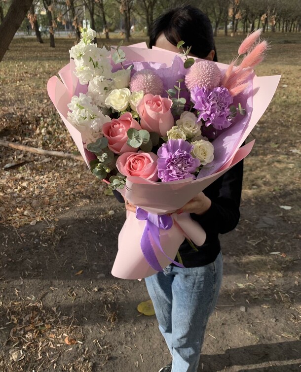 Букет с экзотикой, артикул F1149667 - 7032 рублей, доставка по городу. Flawery - доставка цветов